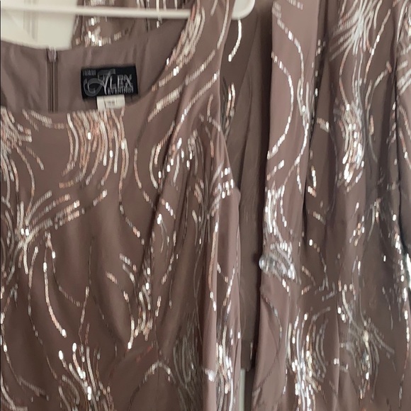 Mother of bride dress size 16 w. - Picture 1 of 7